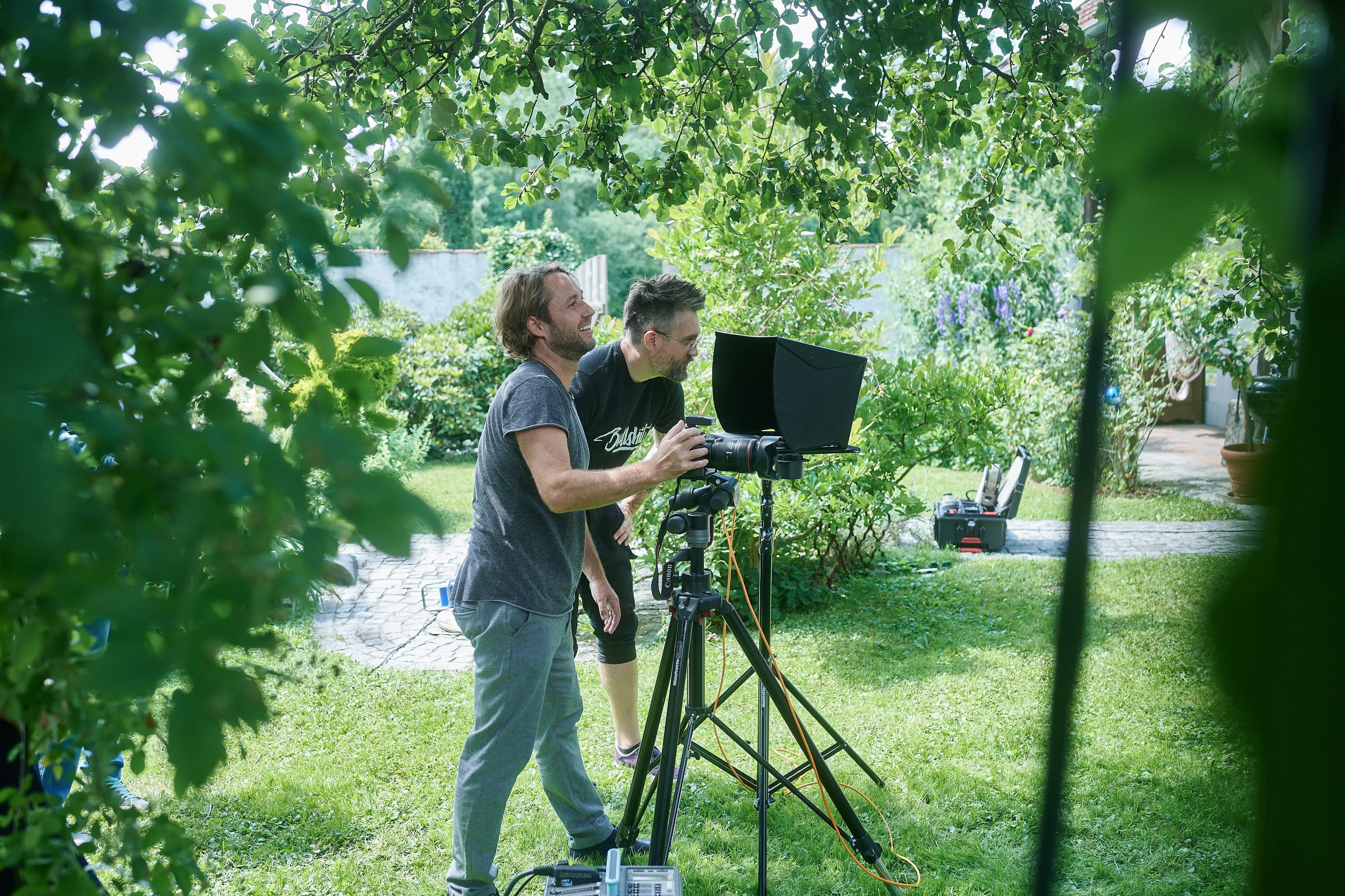 Making-of: Werbefotograf Roland Wimmer beim Shooting für die Sparkasse mit Marco Steiner (Fredmansky).