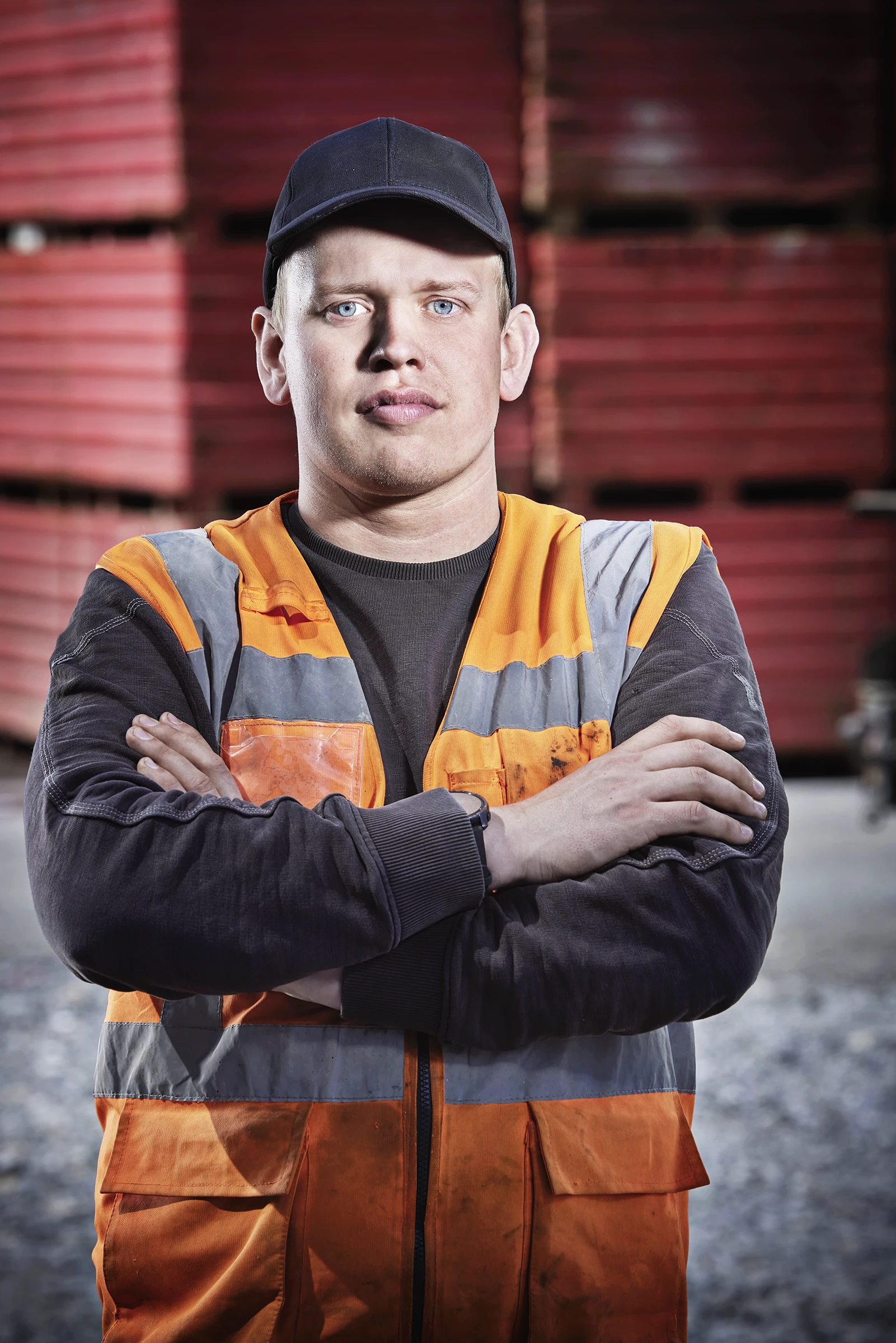 Mitarbeiter-Portrait für die Rhomberg Sersa Rail Group im Auftrag der Agentur Q2. Authentische Industriefotografie von Roland Wimmer.