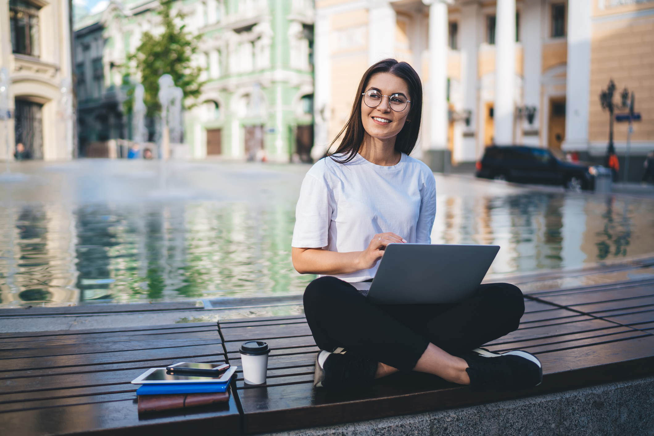 Digital nomad using a remittance platform.