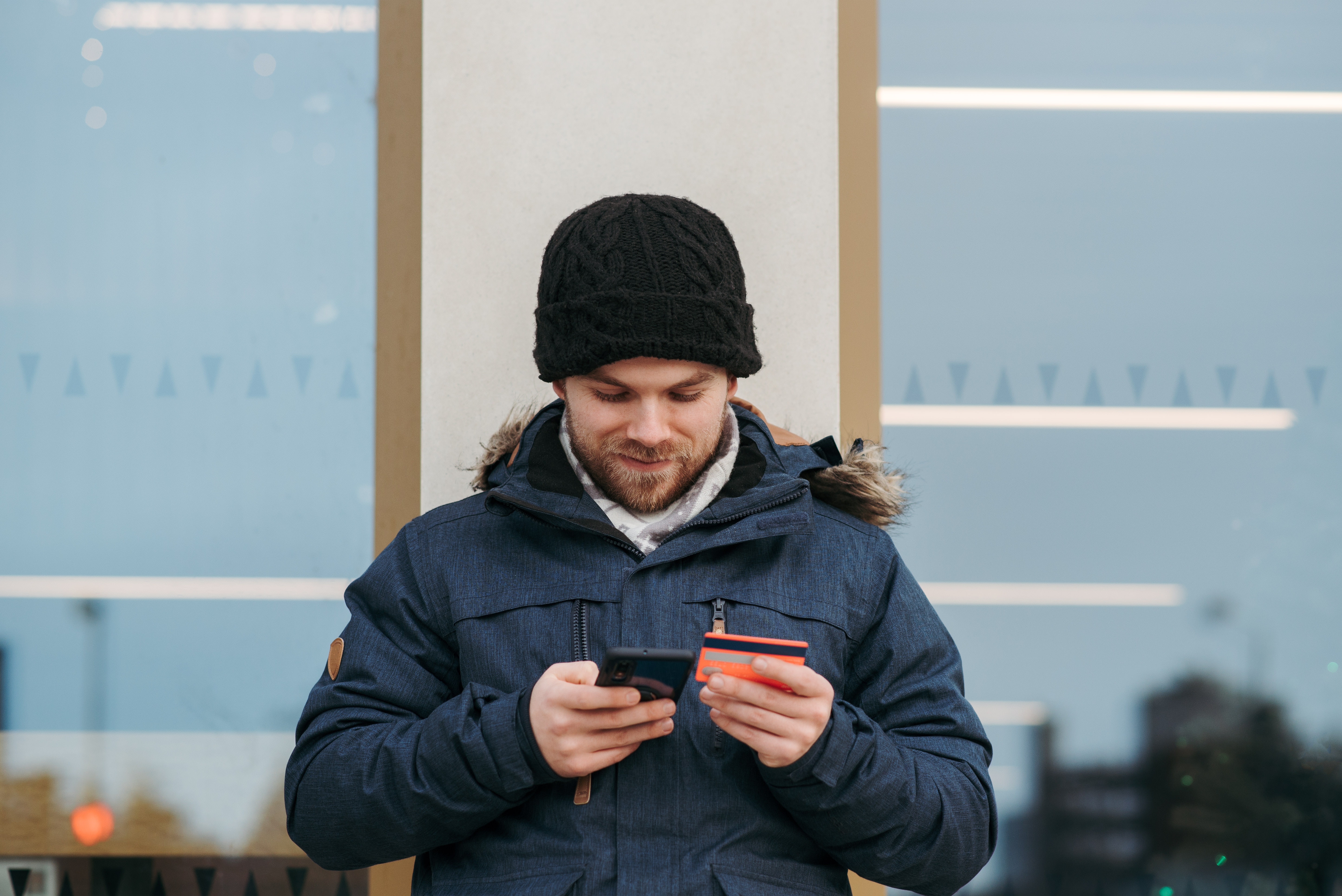 Man sending a cross-border payment.