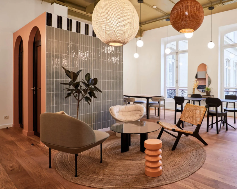 Pulse Distribution offices