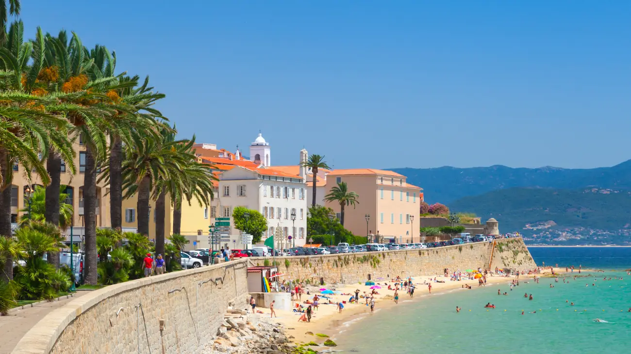 Réglementation Airbnb à Ajaccio