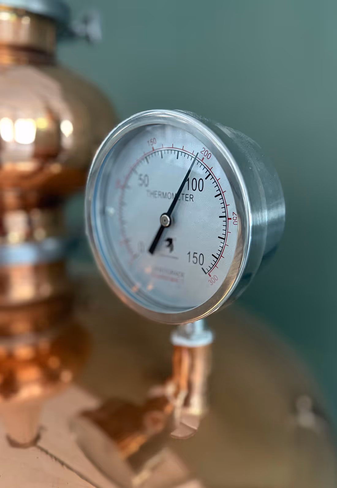 thermometer on the gin still