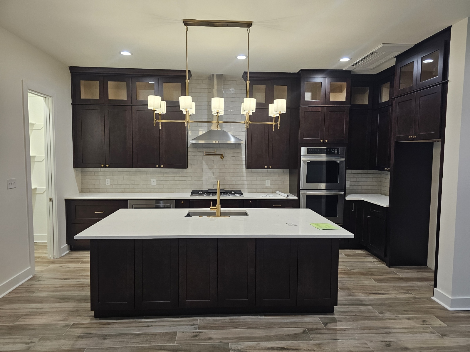 image of service center (for an auto dealership)