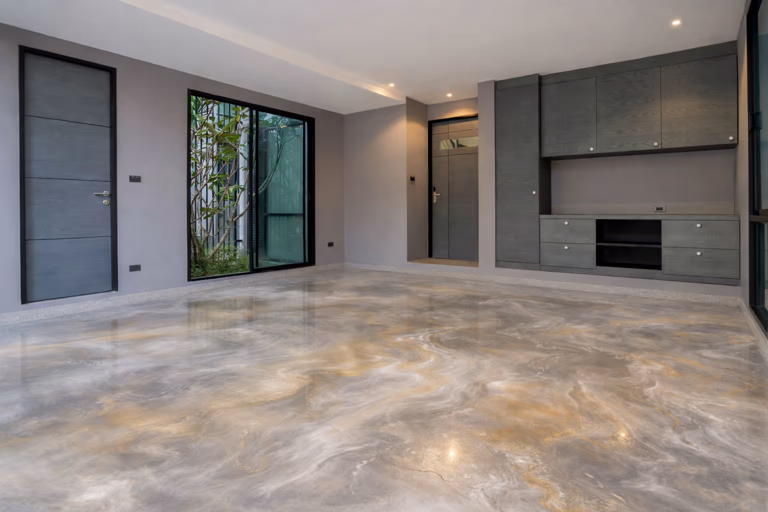 Commercial epoxy flooring installation Florida