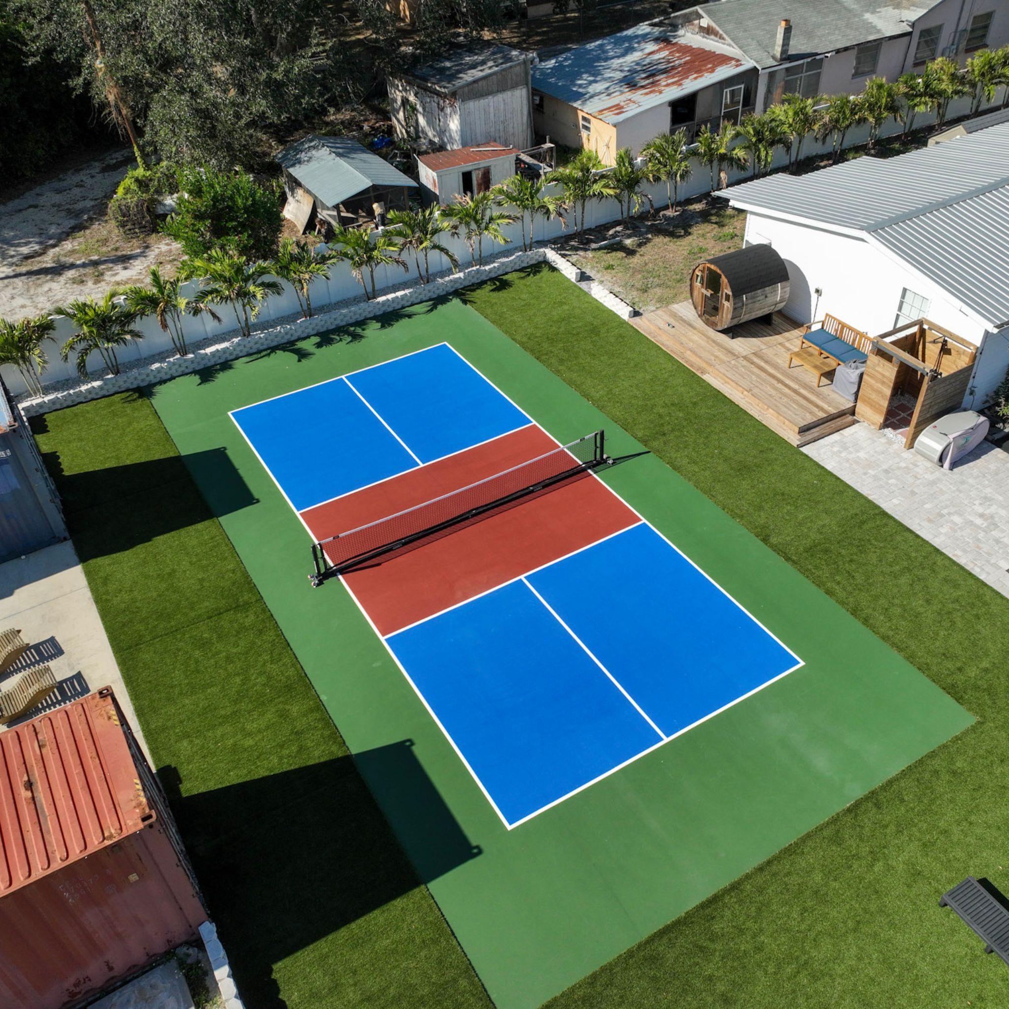 Residential pickleball court built by Courtforge in Florida