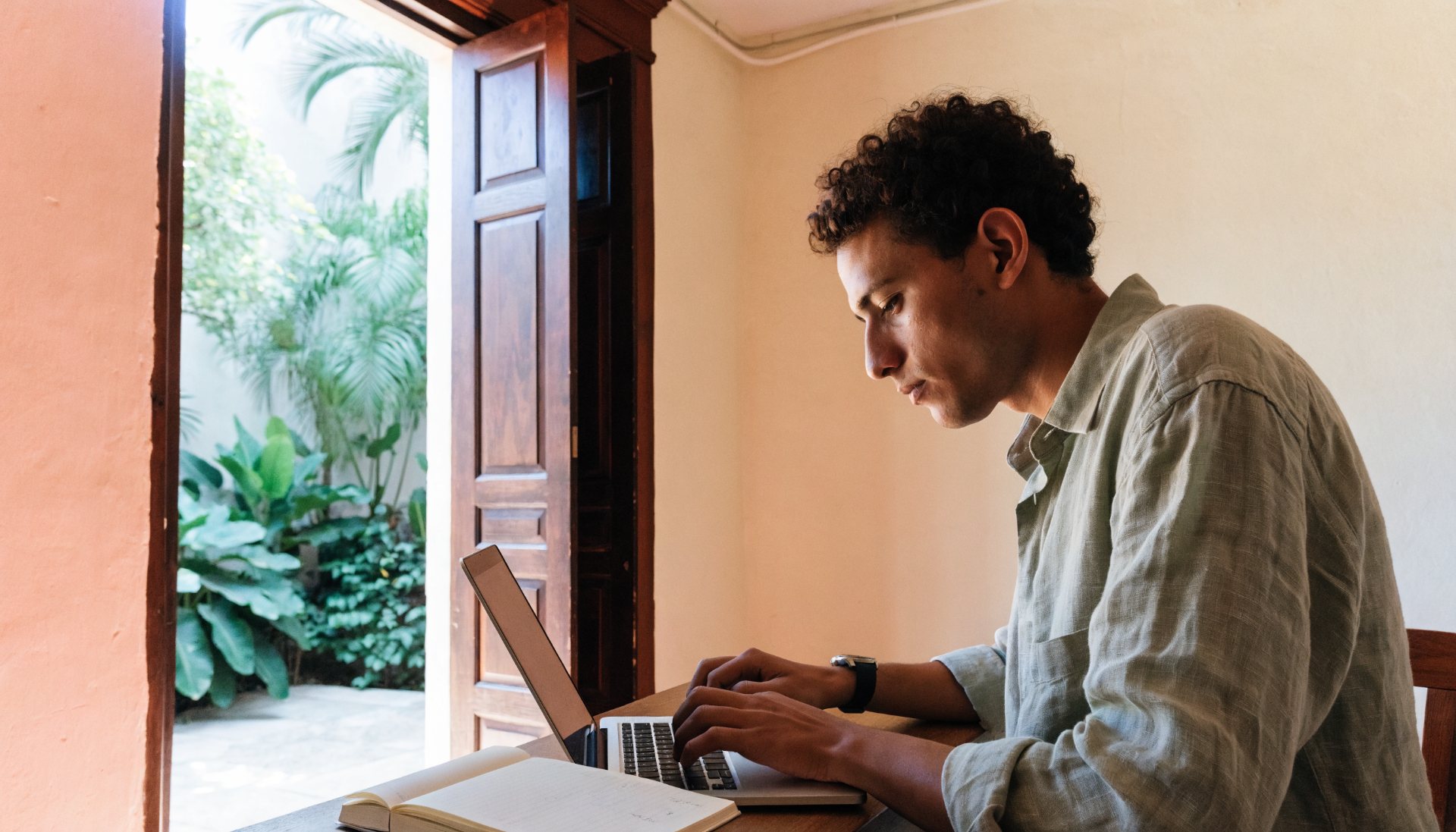 Marketing specialist working from a home office in Merida
