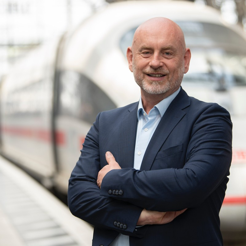 Alexander Thies, strategic impulse speaker for the Workbench Meeting GCC Executive Edition