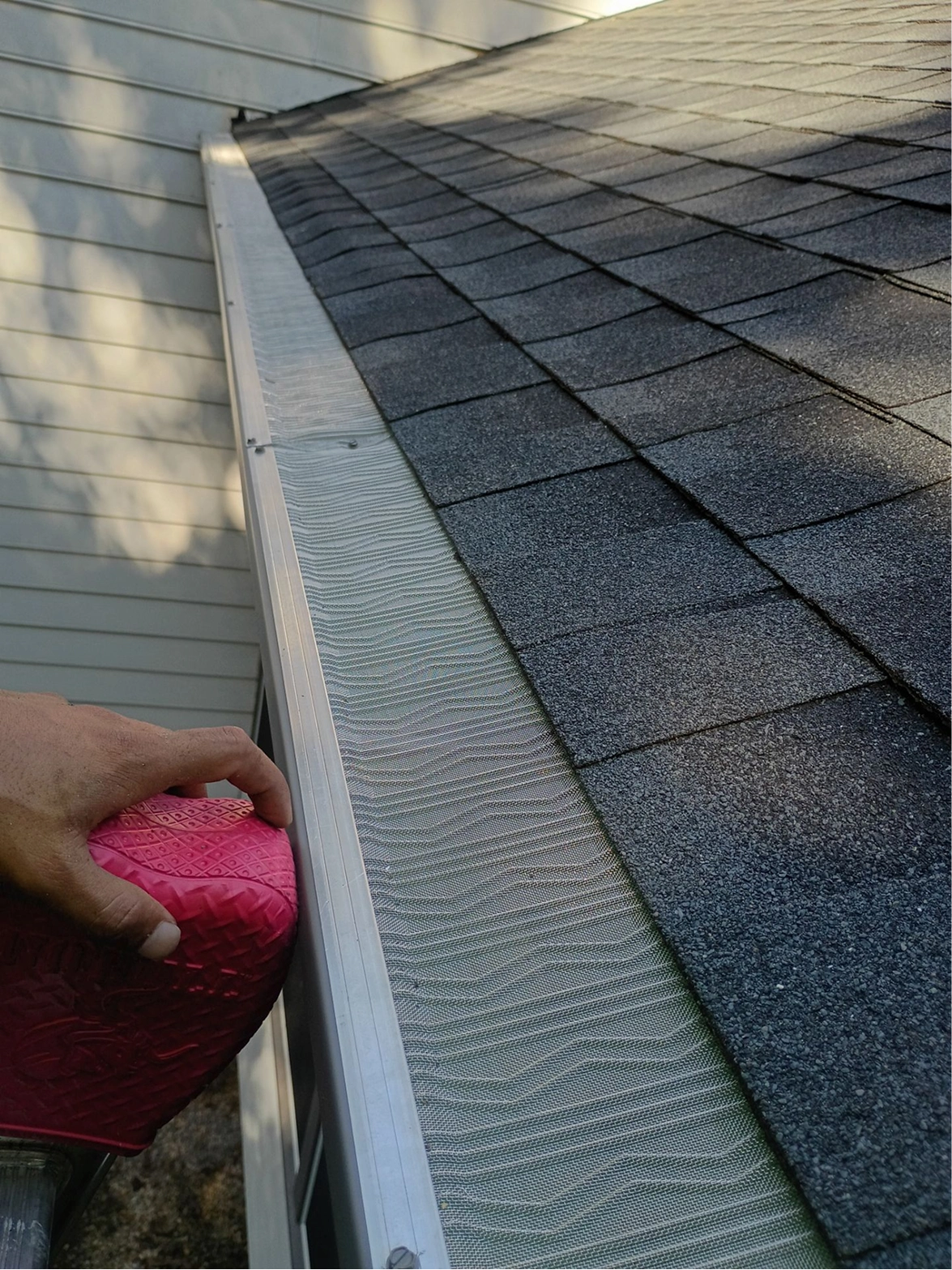 Showcase of freshly installed gutters along a residential roof, designed to improve rainwater flow and protection.
