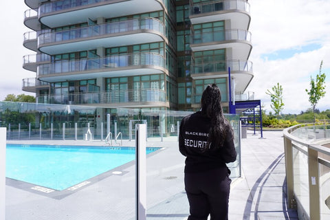 Blackbird Security provides outdoor patrol security services to Etoile Residence.
