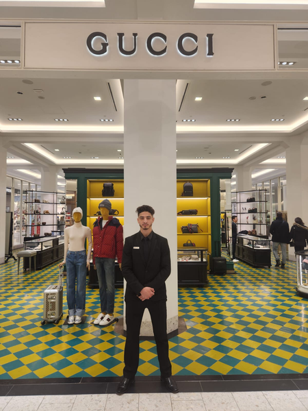 High-end retail security guards outside a Gucci store. Best mall security in Vancouver, Toronto, and Canada.