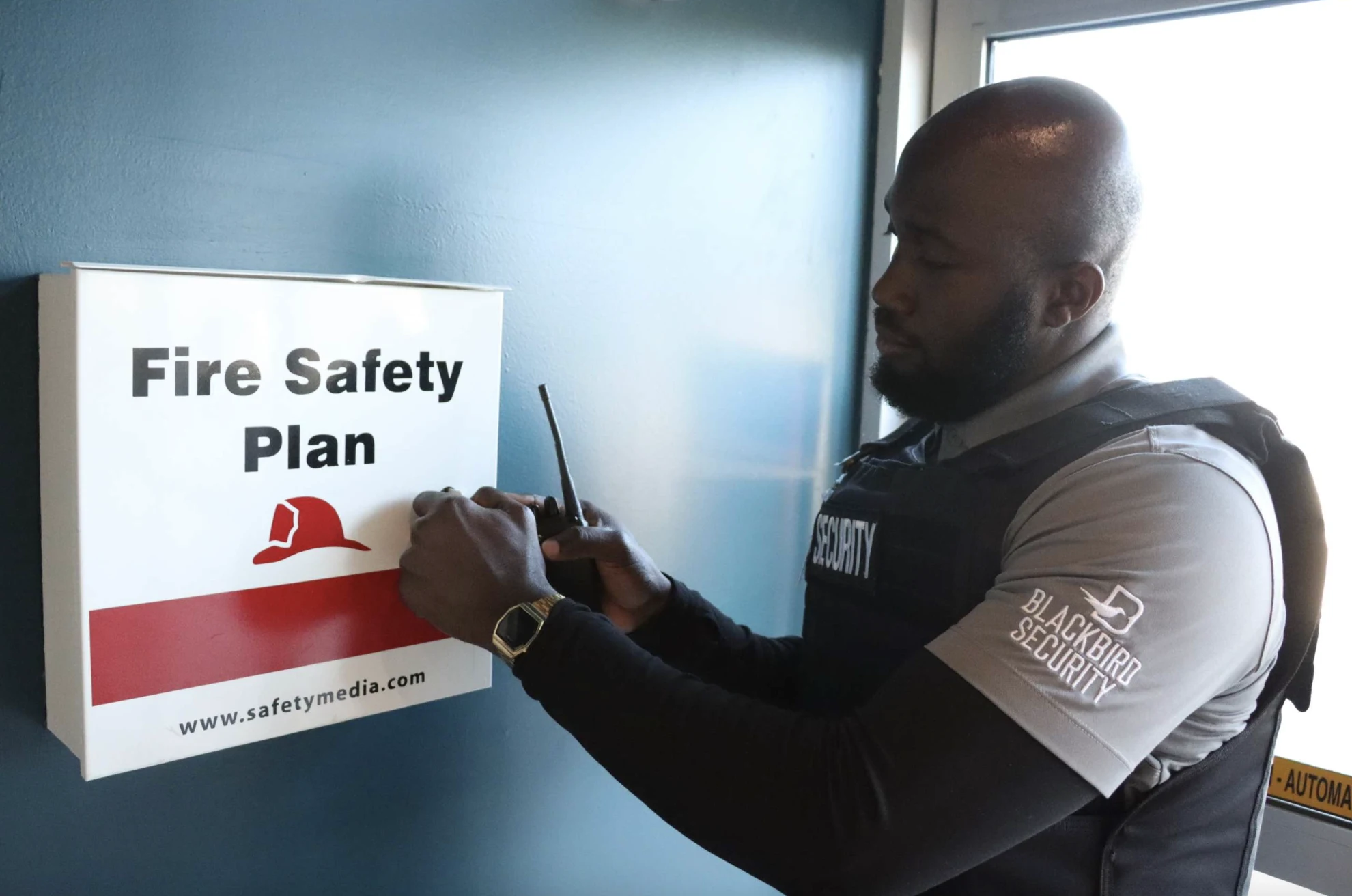 what do security guards do when a fire alarm goes off