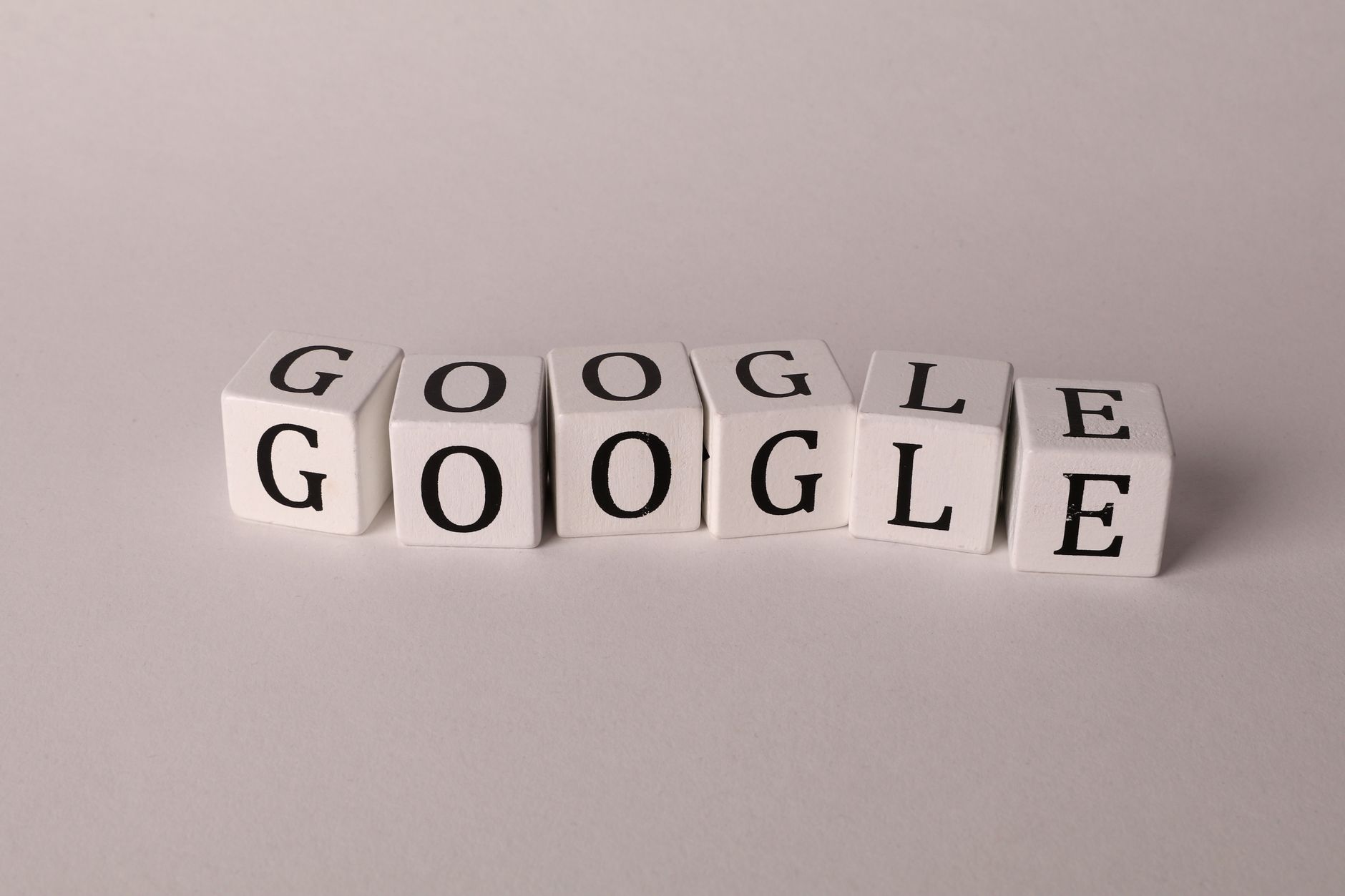 Quels mots-clés choisir pour Google Ads avocat ? La méthode Payoff