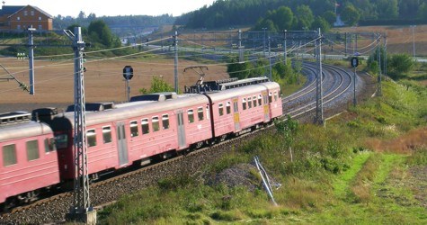 Illustrasjon til: Ueland tar feil om lyntog