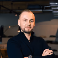 Lächelnder Mann.