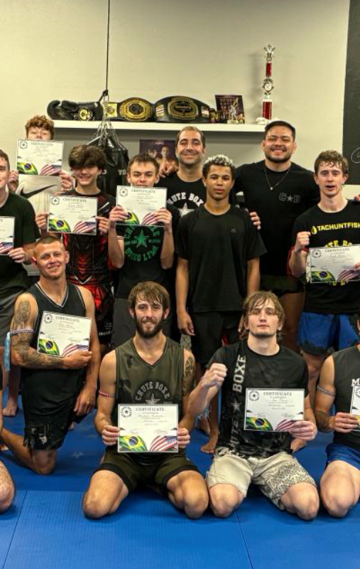 Chute Boxe Diego Lima