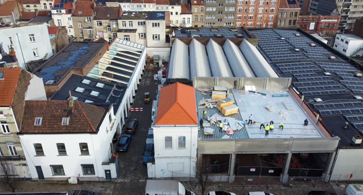 Circulaire dakrenovatie bij Tectum Dekkers Brussel