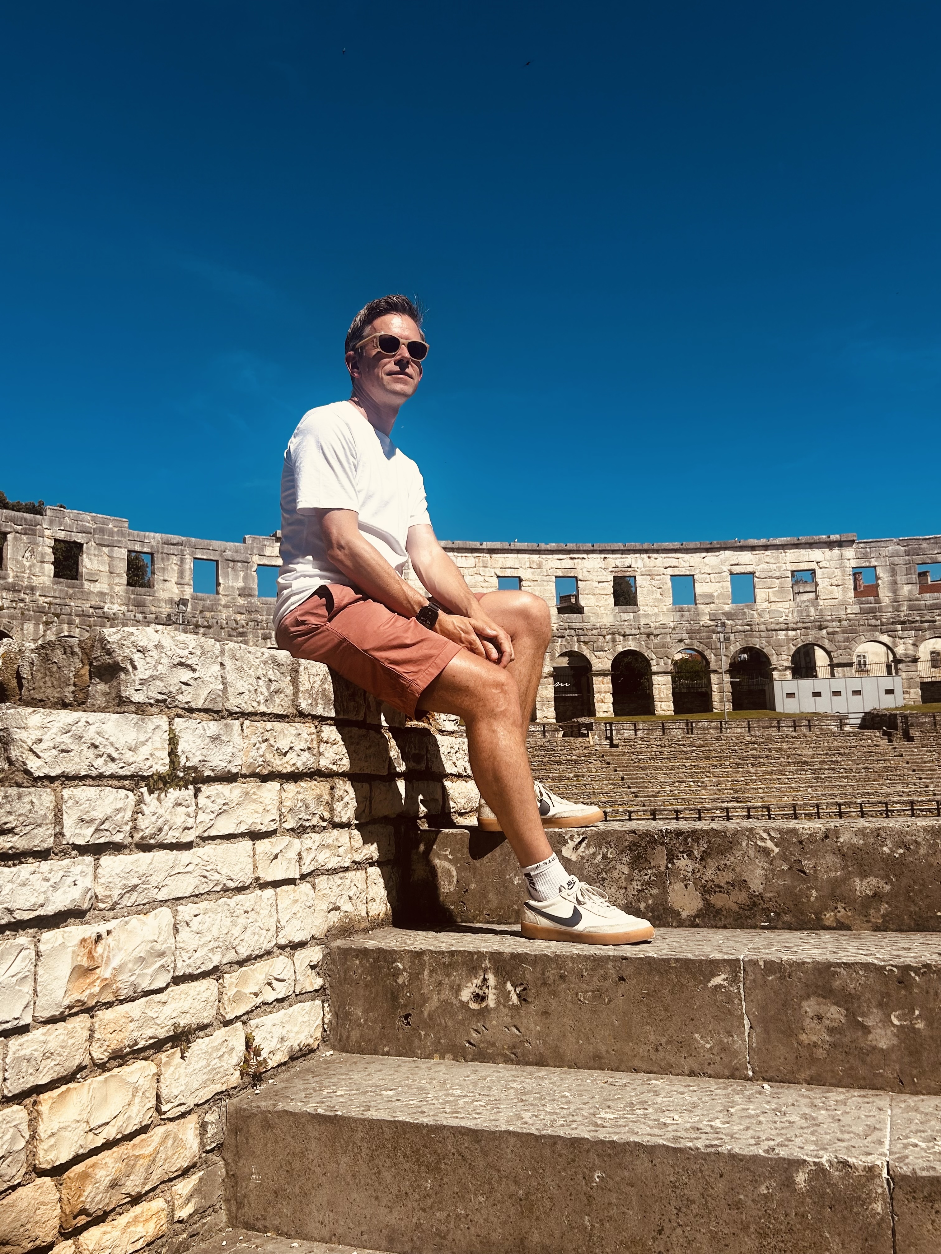 image of a digital diagram or flowchart (for a blockchain and cryptocurrency)