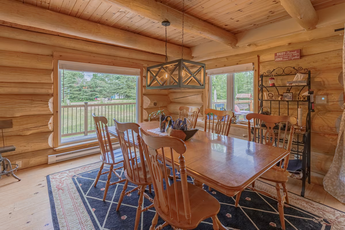 Salle à manger, chalet Fox Lodge