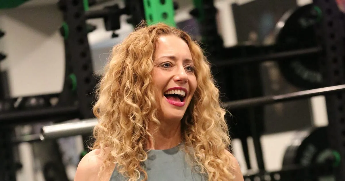 Carrie Lupoli: Scaling a 7-Figure Coaching Community