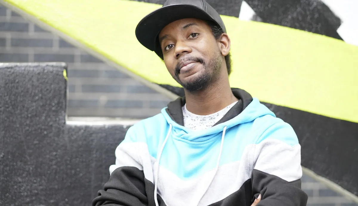 Roberto Blake: From Self-Taught to a Self-Made Six-Figure Entrepreneur