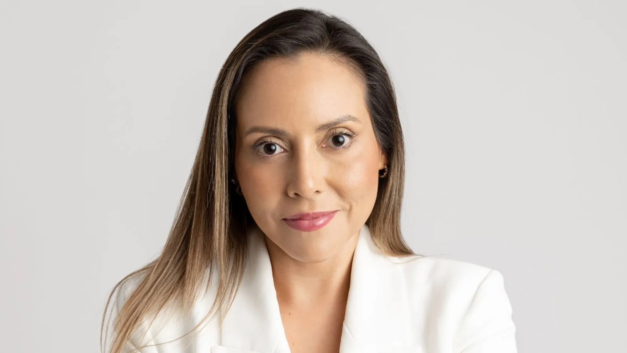 How Carolina Jarinova Built a $1M Business Without Paid Ads