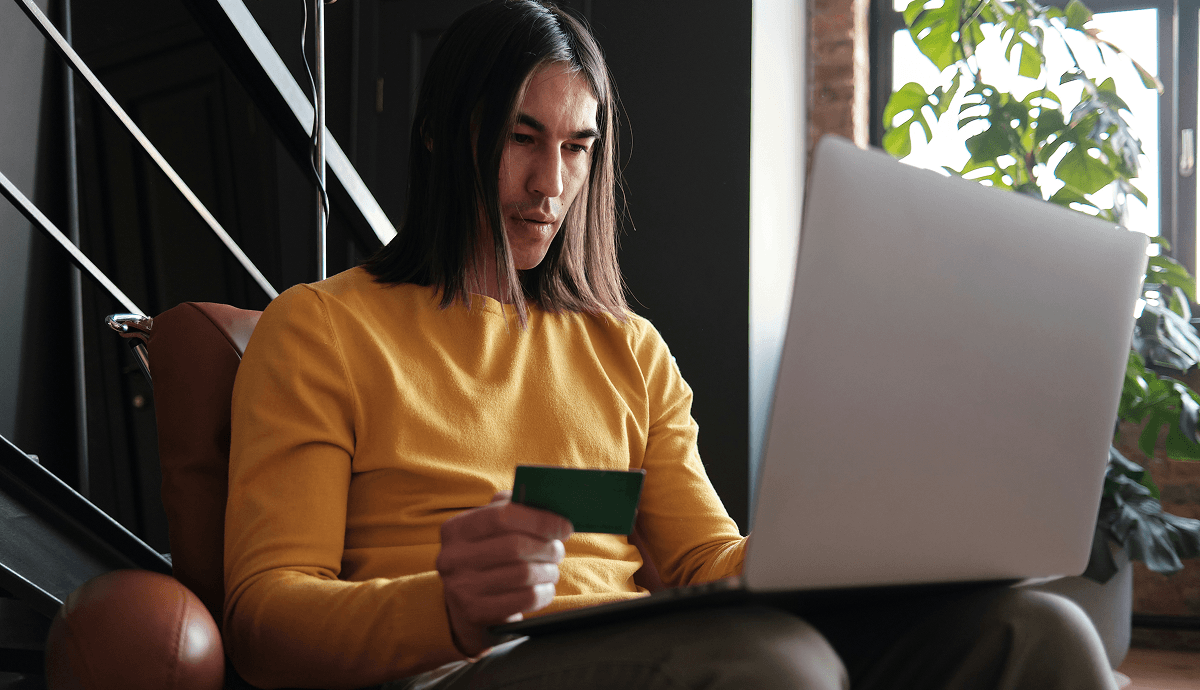 How Much Should You Charge for an Online Course?