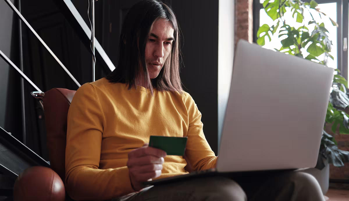 How Much Should You Charge for an Online Course?