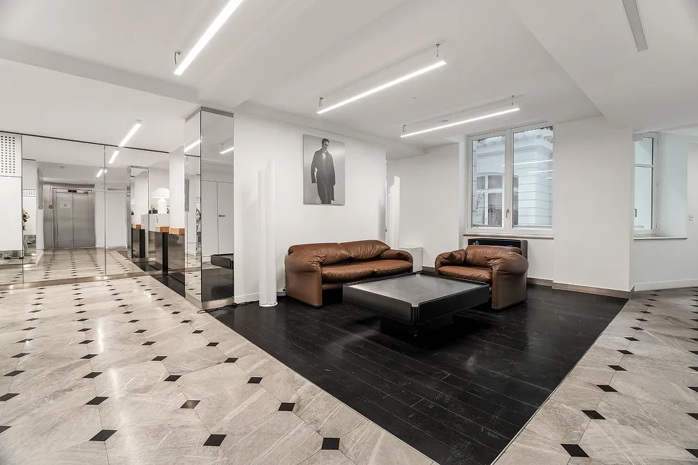 Bureau Sora en location dans le 8e arrondissement