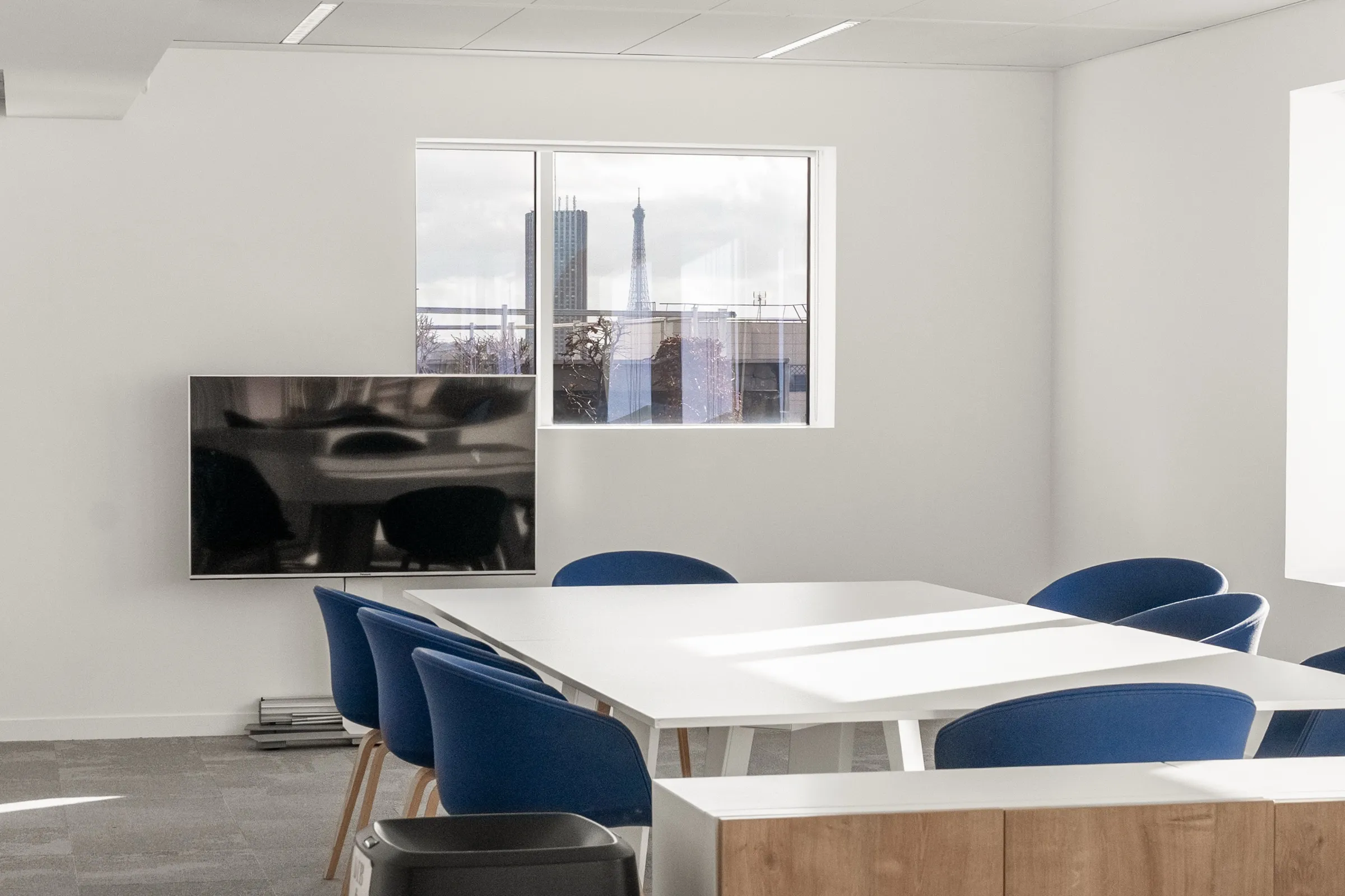 bureau Sora en location à Levallois Perret