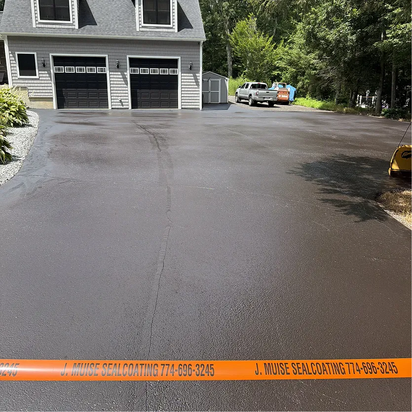Residential Sealcoating by J. Muise Sealcoating