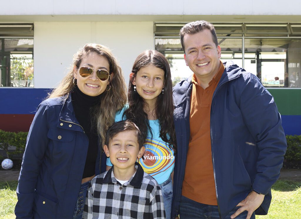 Internacionalizacion Colegio bilingue jose max leon brazil