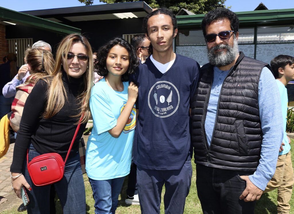 Internacionalizacion Colegio bilingue jose max leon brazil