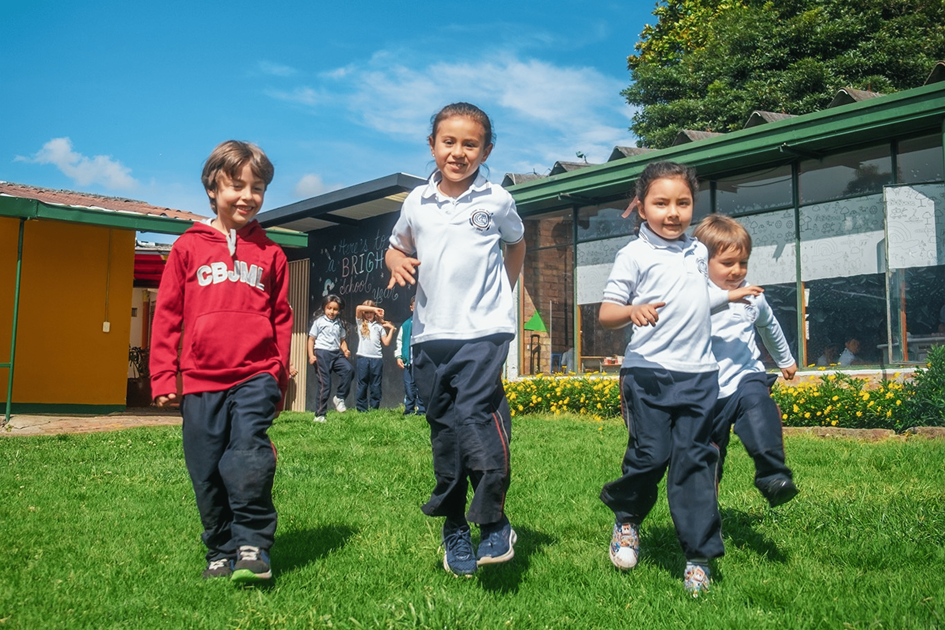 Objetivos Colegio Bilingüe jose max Leon