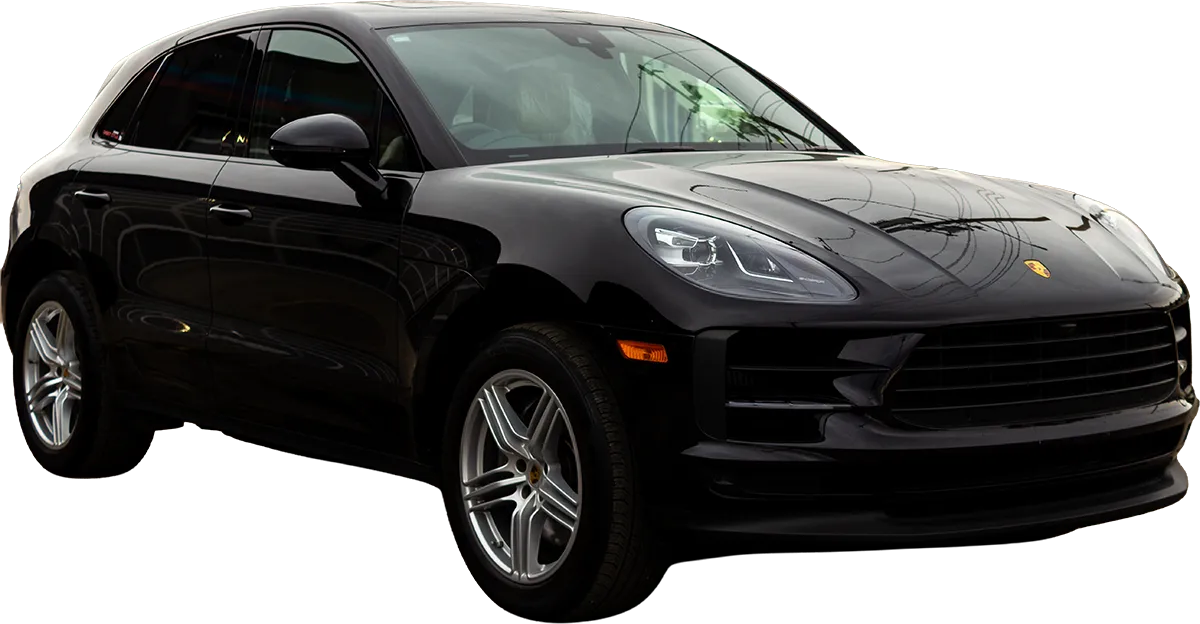 Black porsche macan s