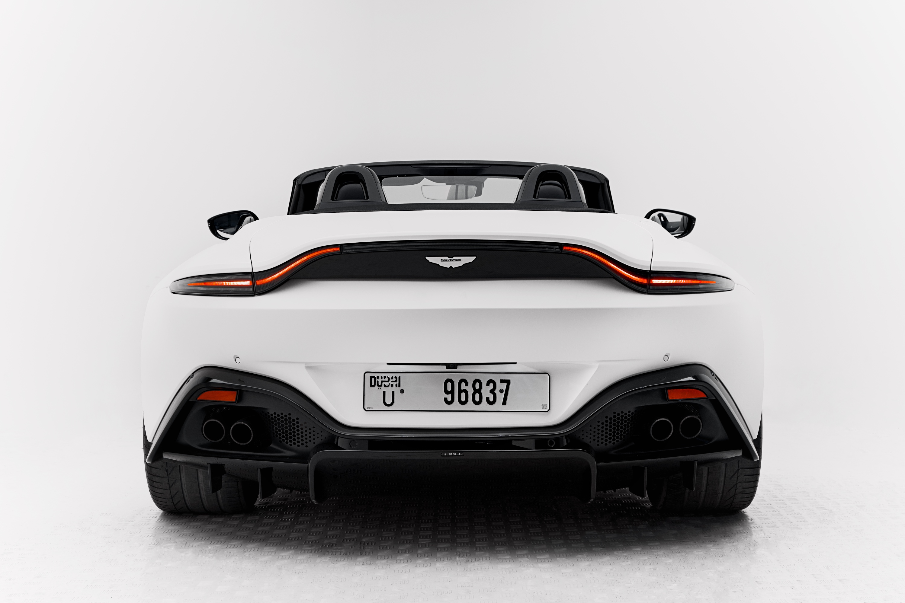 Aston Martin Vantage