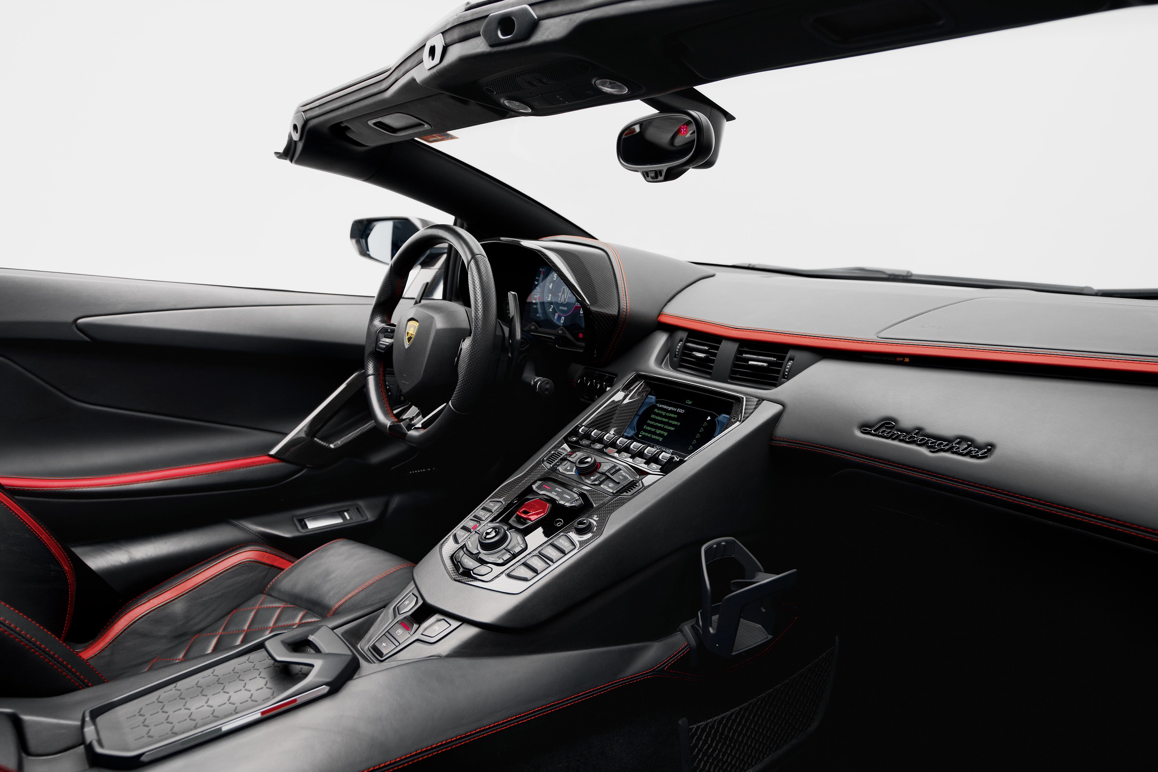 Lamborghini Aventador S Roadster