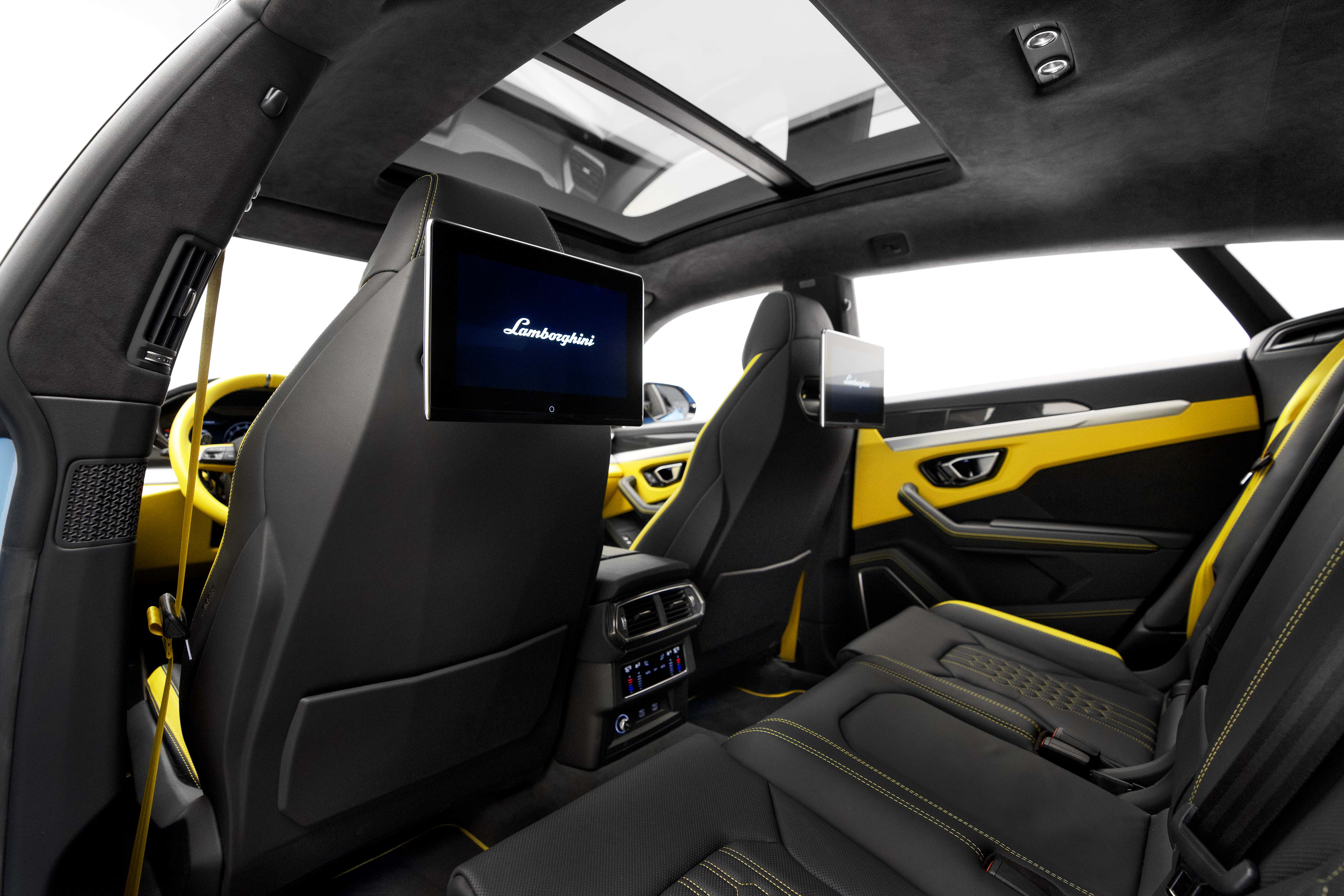 Lamborghini Urus S