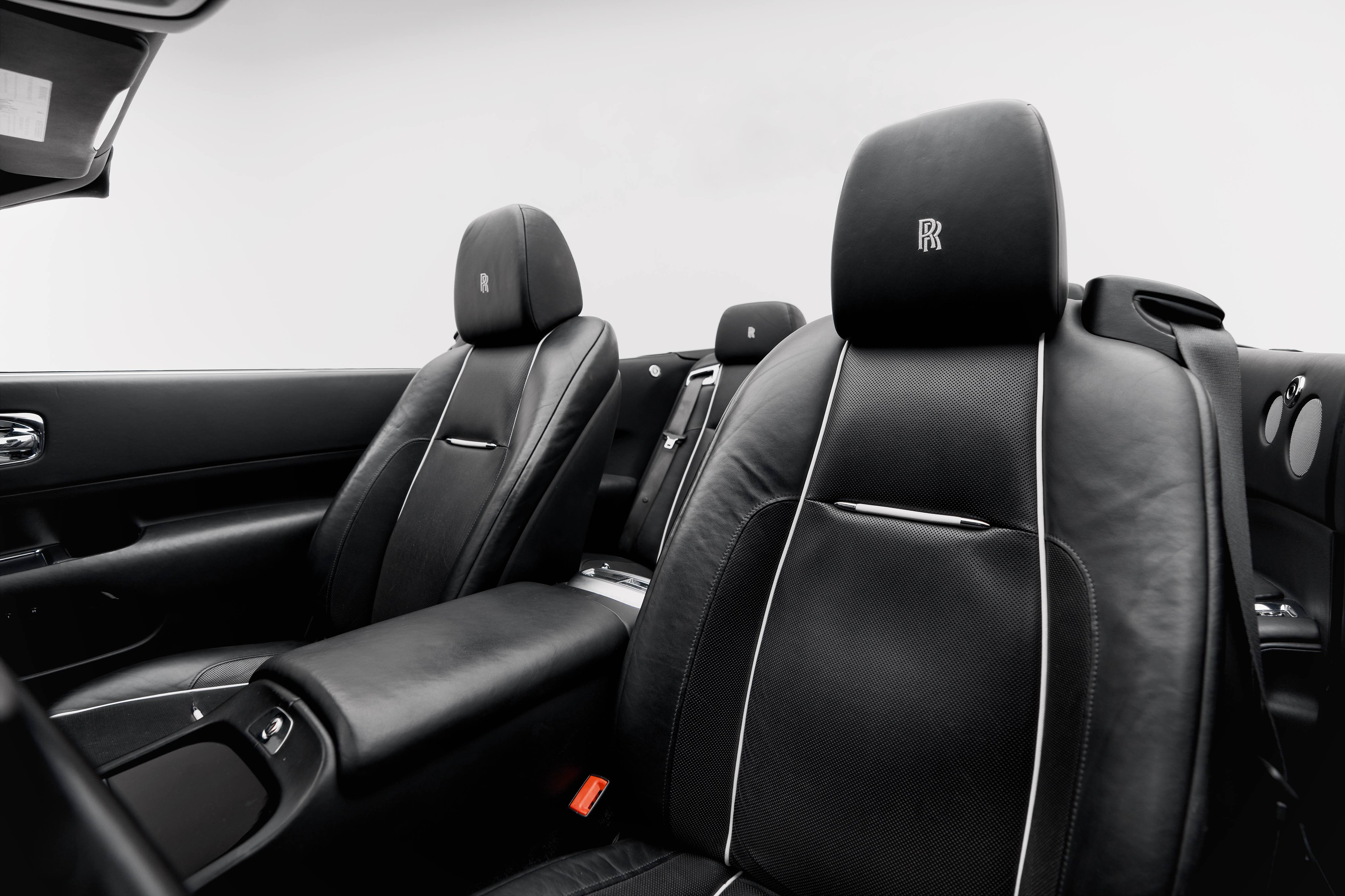 Rolls-Royce Dawn Black Badge