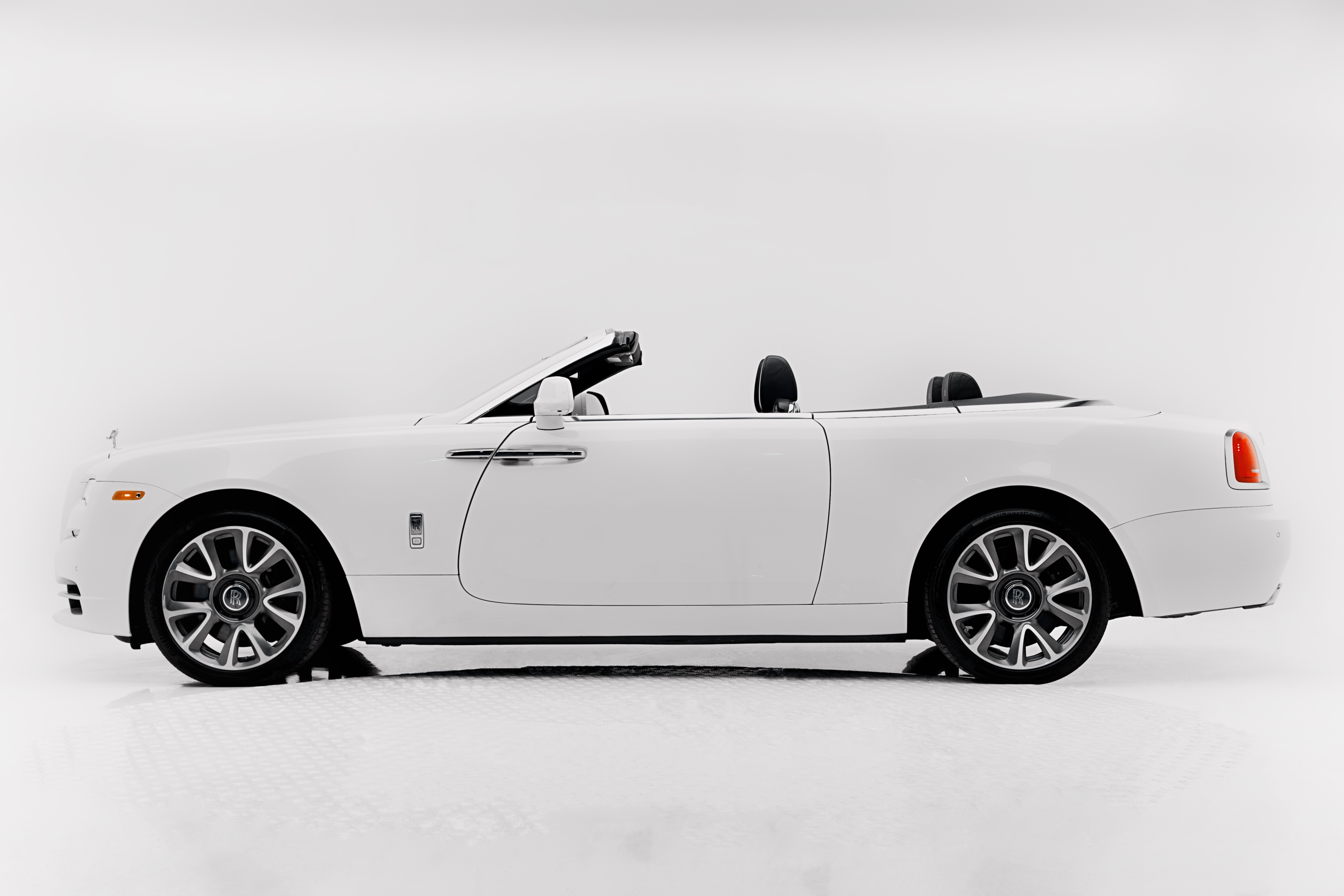 Rolls-Royce Dawn Black Badge