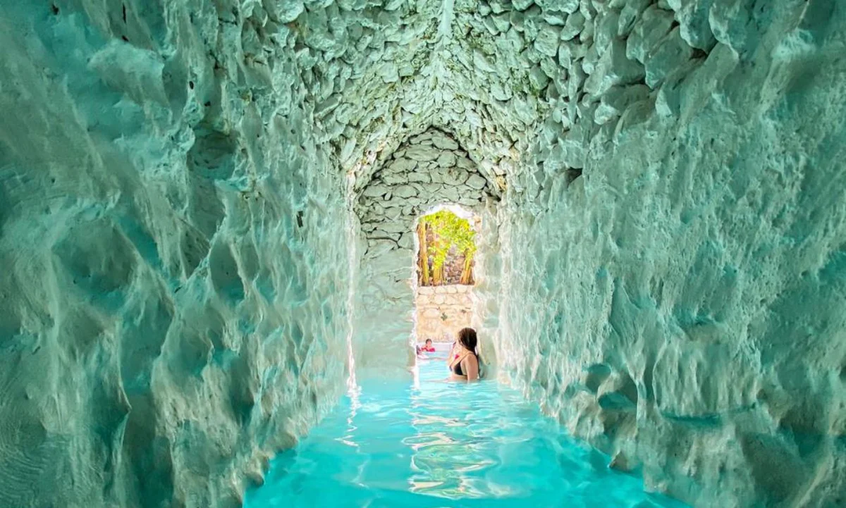 La Gruta Spa, Mexico