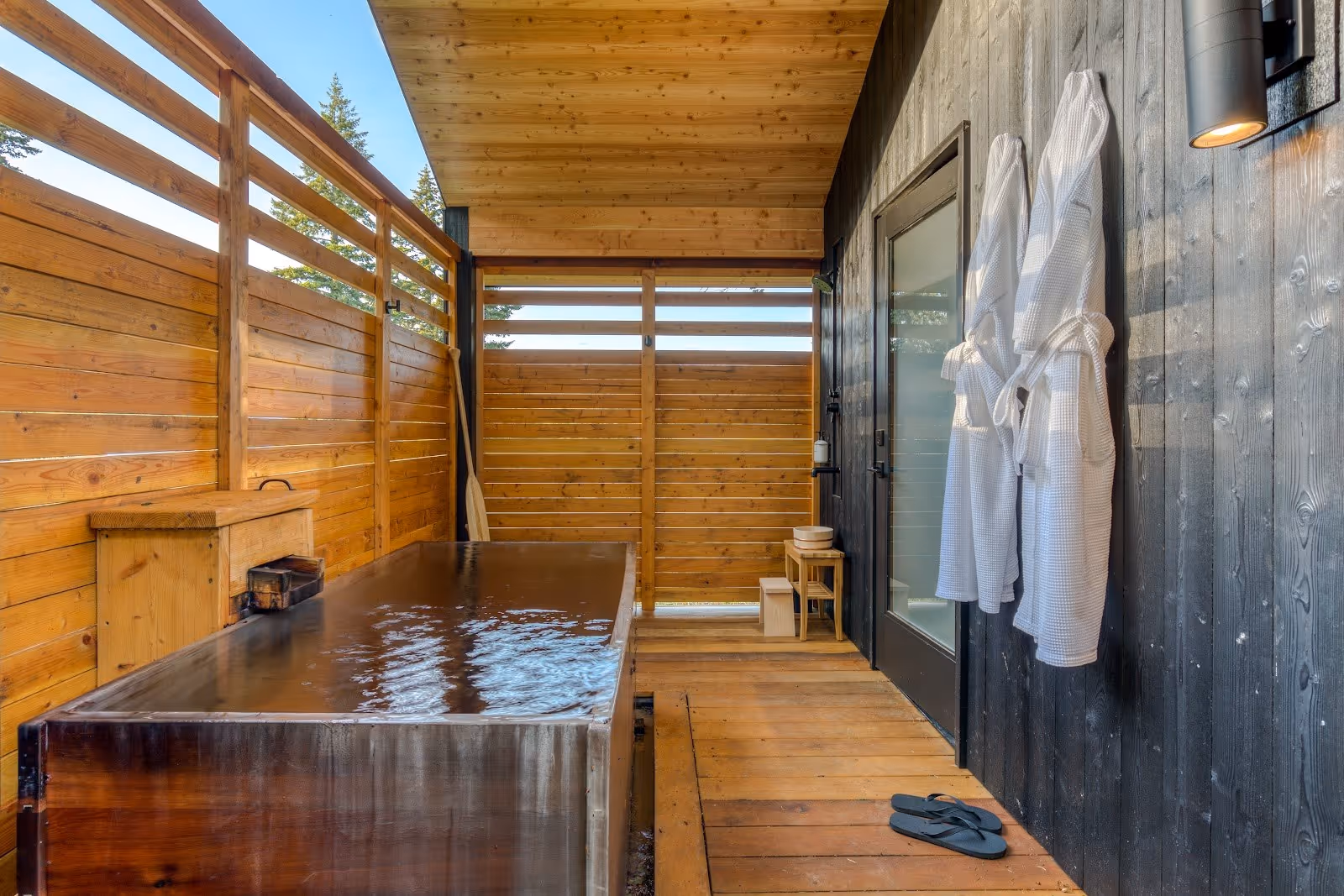Tenzen Springs & Cabins, Washington