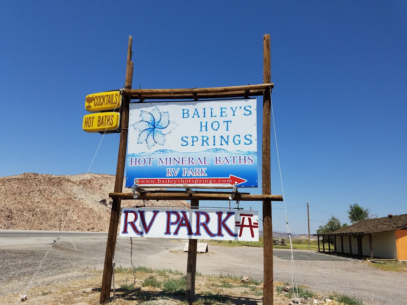 Bailey's Hot Springs, Nevada sign
