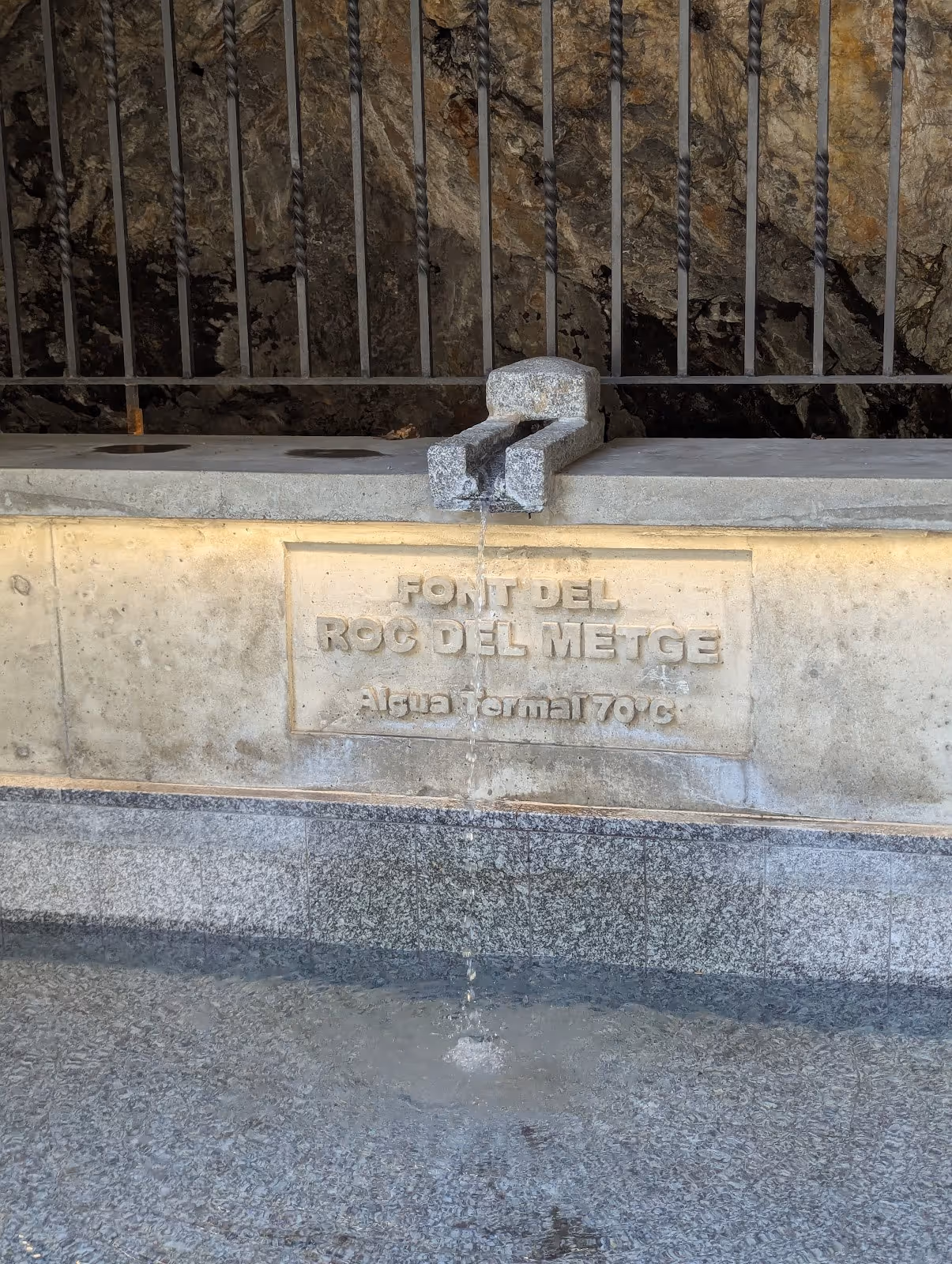 Roc del Metge Spring, Andorra.