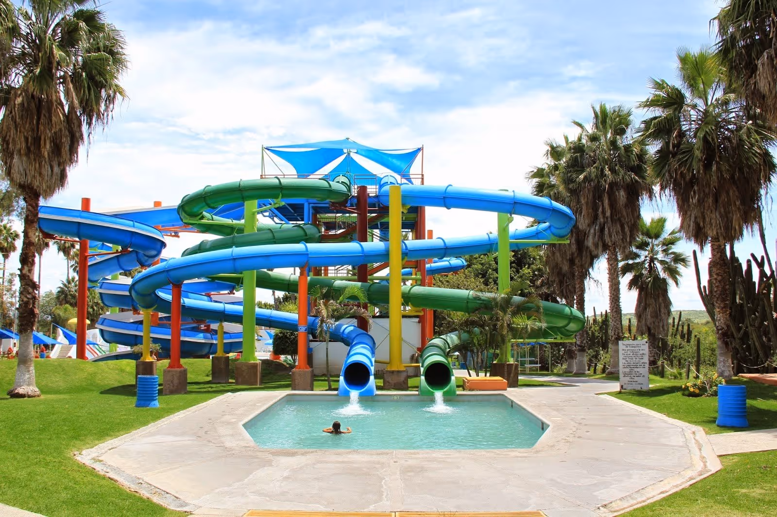 Termas Comanjilla, Mexico.