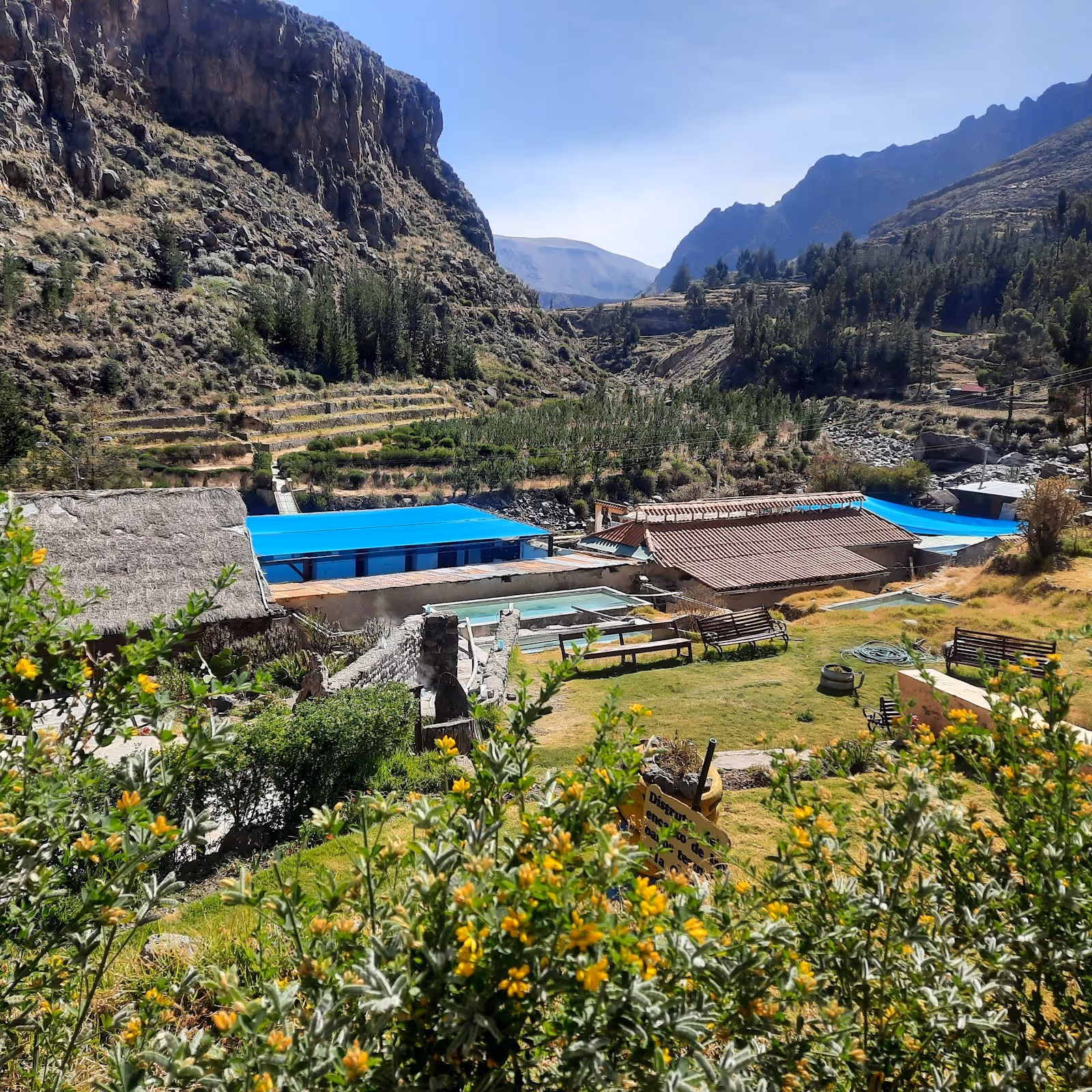 Complejo Turistico Banos Termales La Calera, Peru.