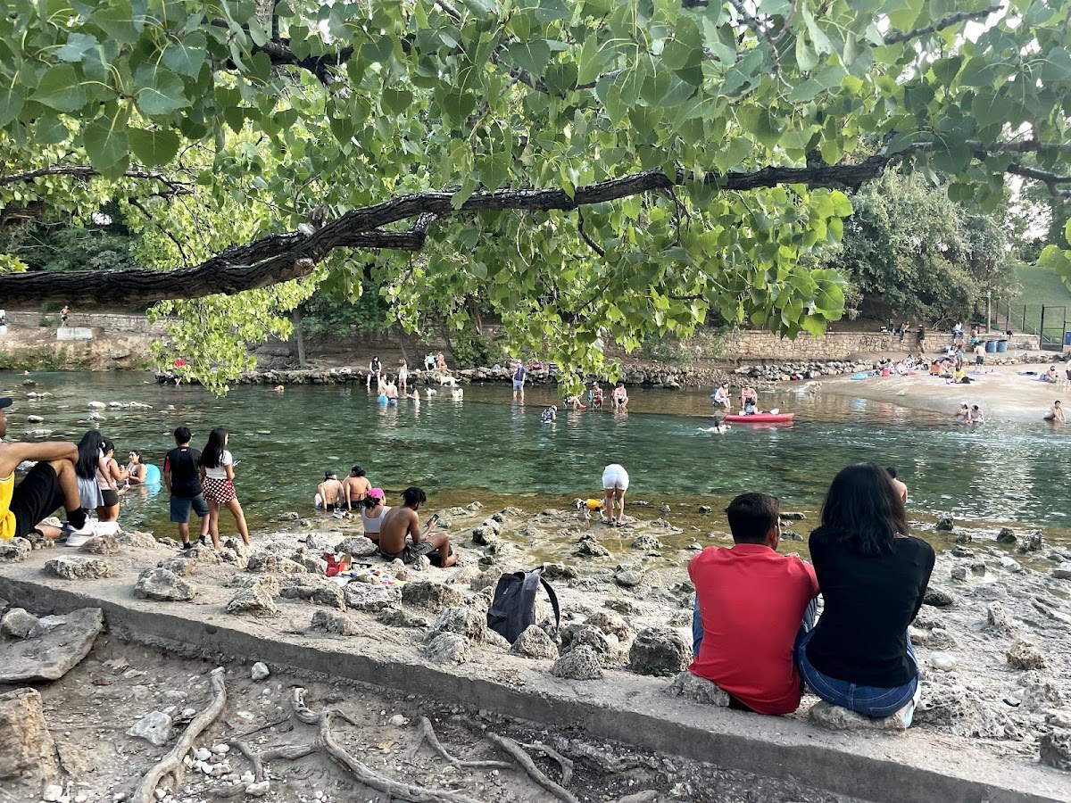 Barton Springs Pool, Texas.