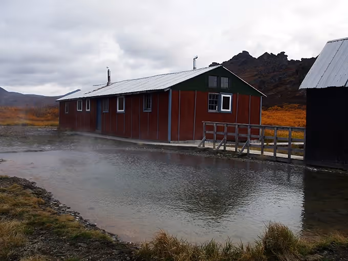 Serpentine Hot Spring Alaska house