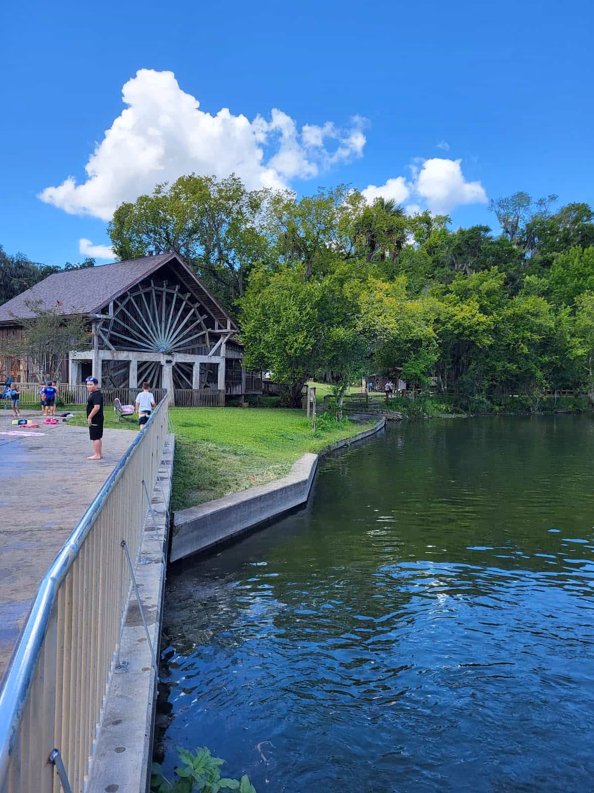 De Leon Springs, Florida - clear spring pool with 30-foot boil in Volusia County state park