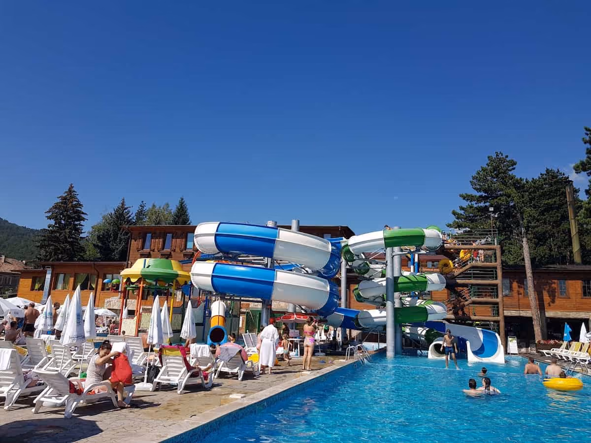 Thermal Aqua Park Elbrus Bulgaria - mineral pools SPA Hotel Elbrus Velingrad Rhodope Bulgaria